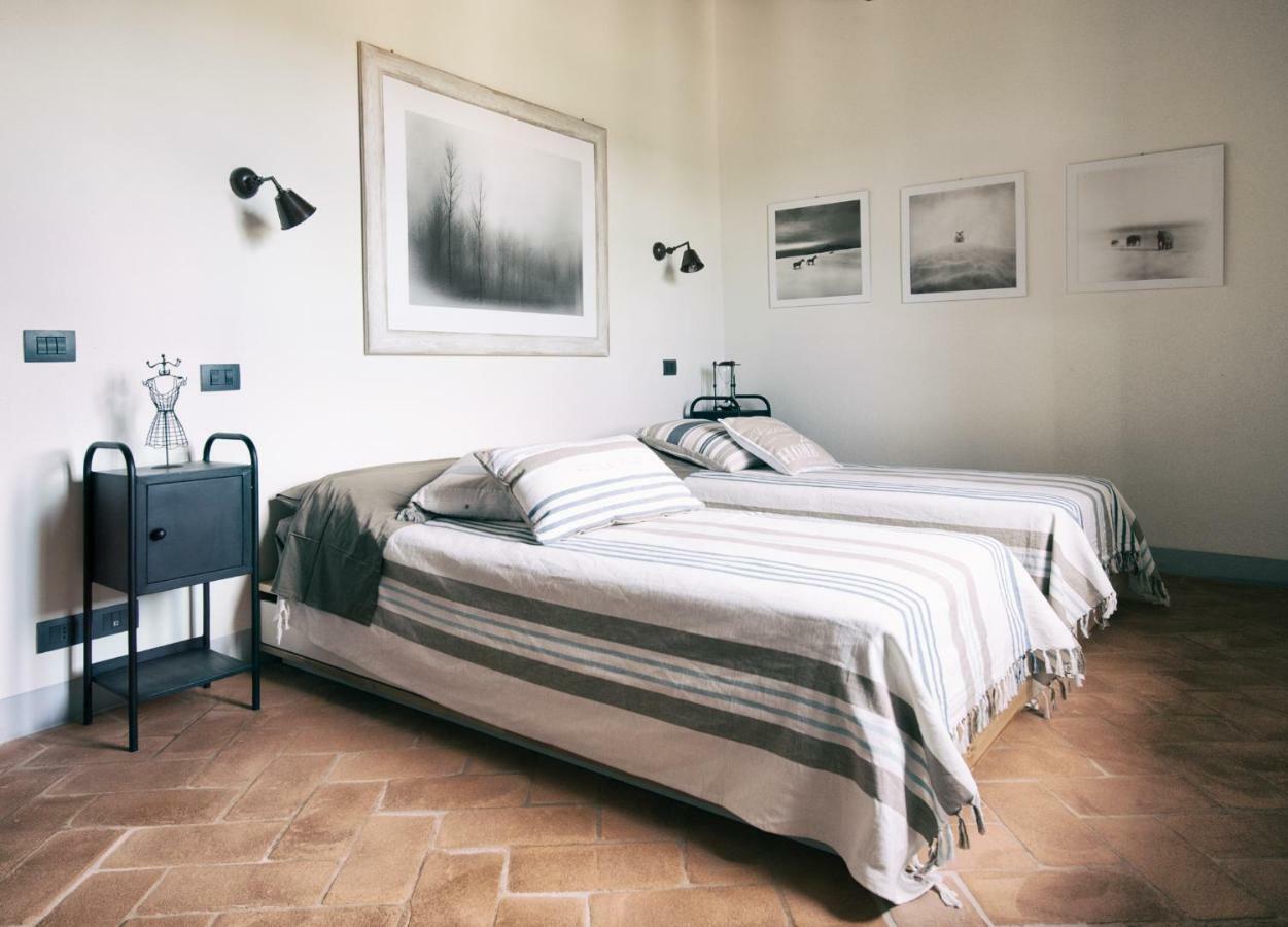 La Senesina Villa Monteriggioni Luaran gambar